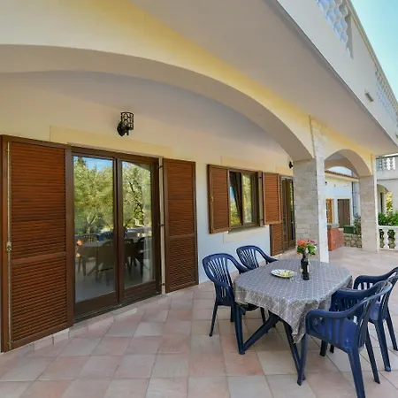 Zlatko Appartement *